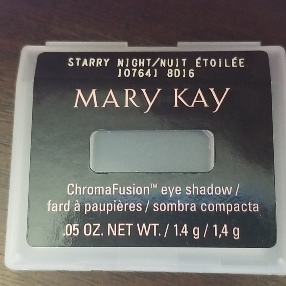 Mary Kay ChromaFusion eye shadow - starry night